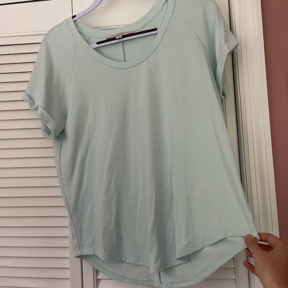 Loft T-Shirt - Picture 3 of 4